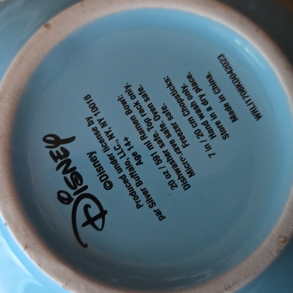 Disney Bundle - Picture 9 of 9